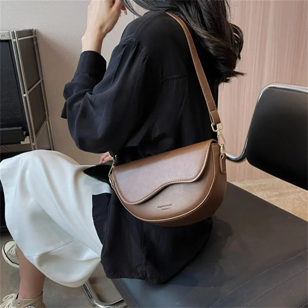 Bolsa em Couro Legítimo - Adele