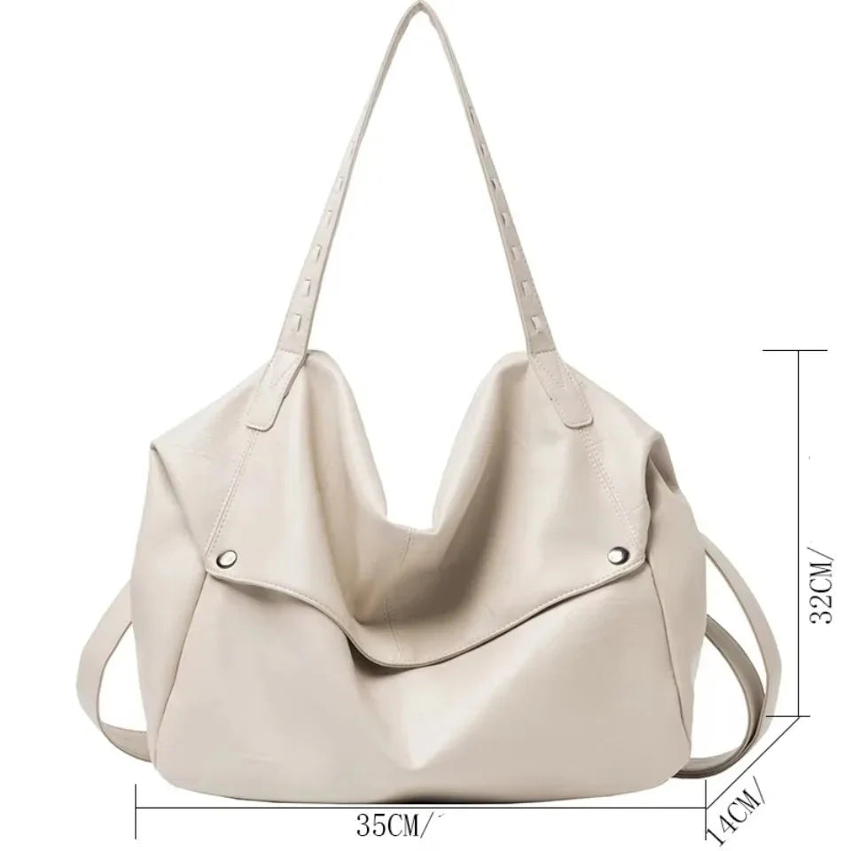 Bolsa em Couro Legítimo - Lua