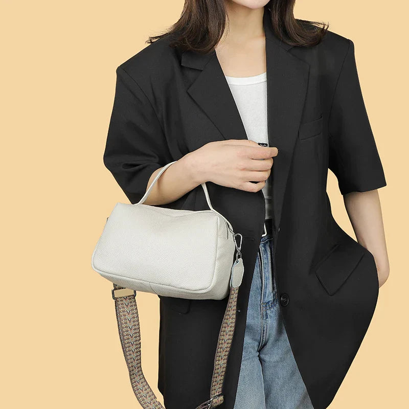 Bolsa Feminina em Couro - Mirabel