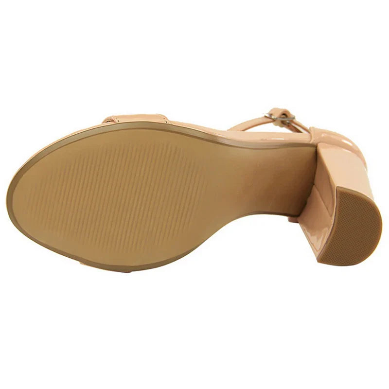 Sandália Feminina Clássica Salto Elegante