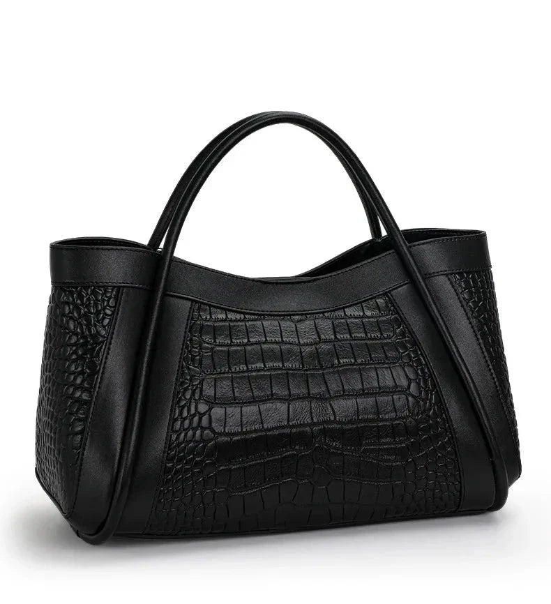 Bolsa Média Couro Legítimo Chloe Croco