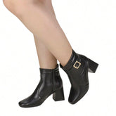 Bota Feminina Salto Bloco Grosso Cano Curto Preto