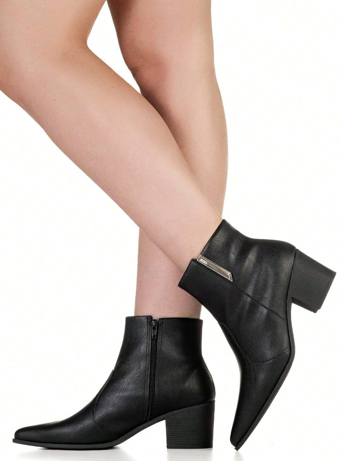 Bota Feminina Salto Médio Grosso Bico Fino