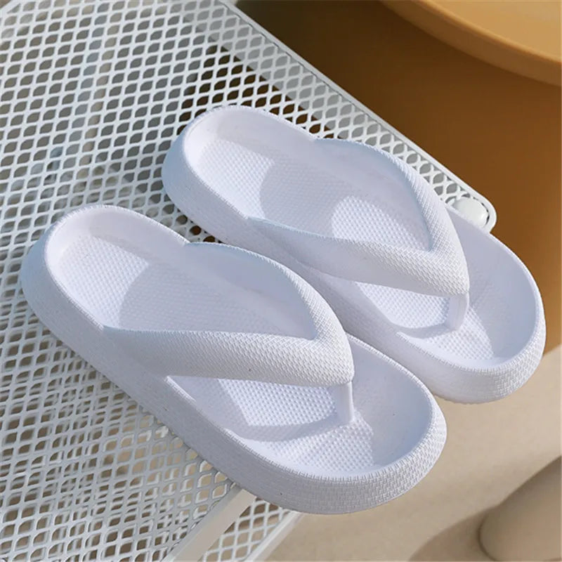 Chinelo Nuvem Antiderrapante