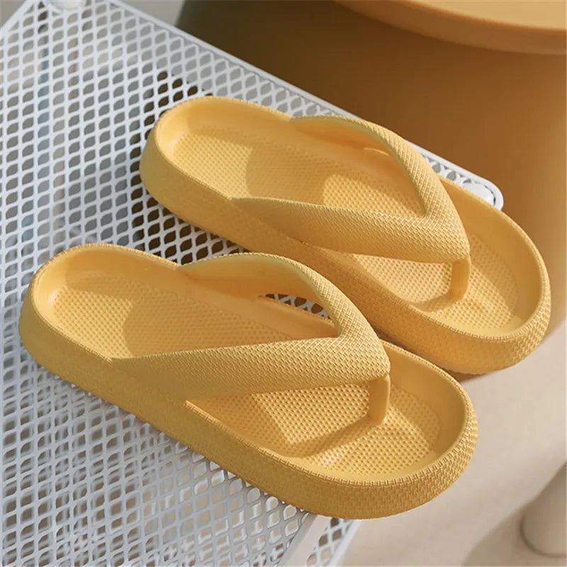 Chinelo Nuvem Antiderrapante