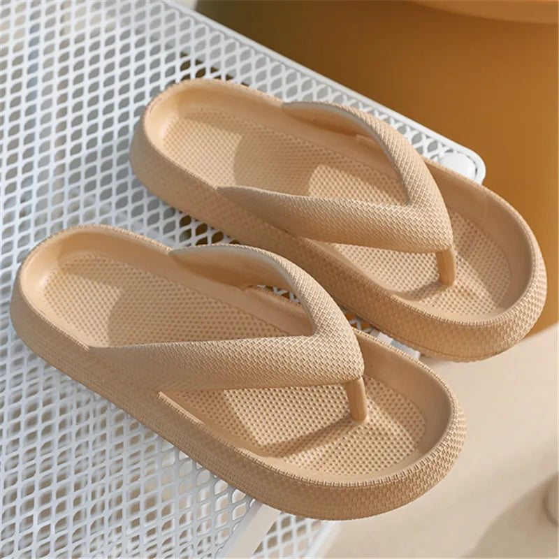 Chinelo Nuvem Antiderrapante