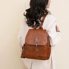 Mochila Feminina em Couro Legítimo - Tess