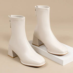 Bota Cano Médio Lissandra