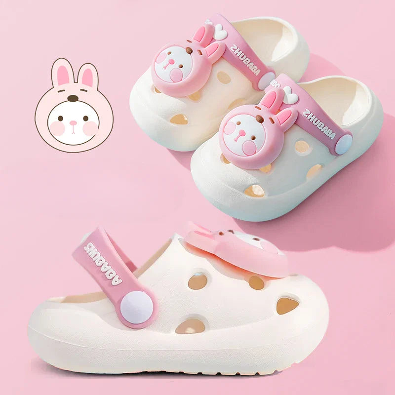 Sandália Infantil Antiderrapante Modelo Fazendinha