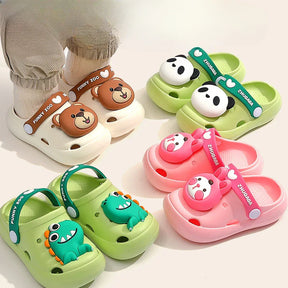 Sandália Infantil Antiderrapante Modelo Fazendinha