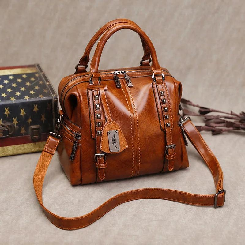 Bolsa em Couro Legítimo - Lia