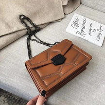 Bolsa Pequena em Couro Legítimo - Eyla